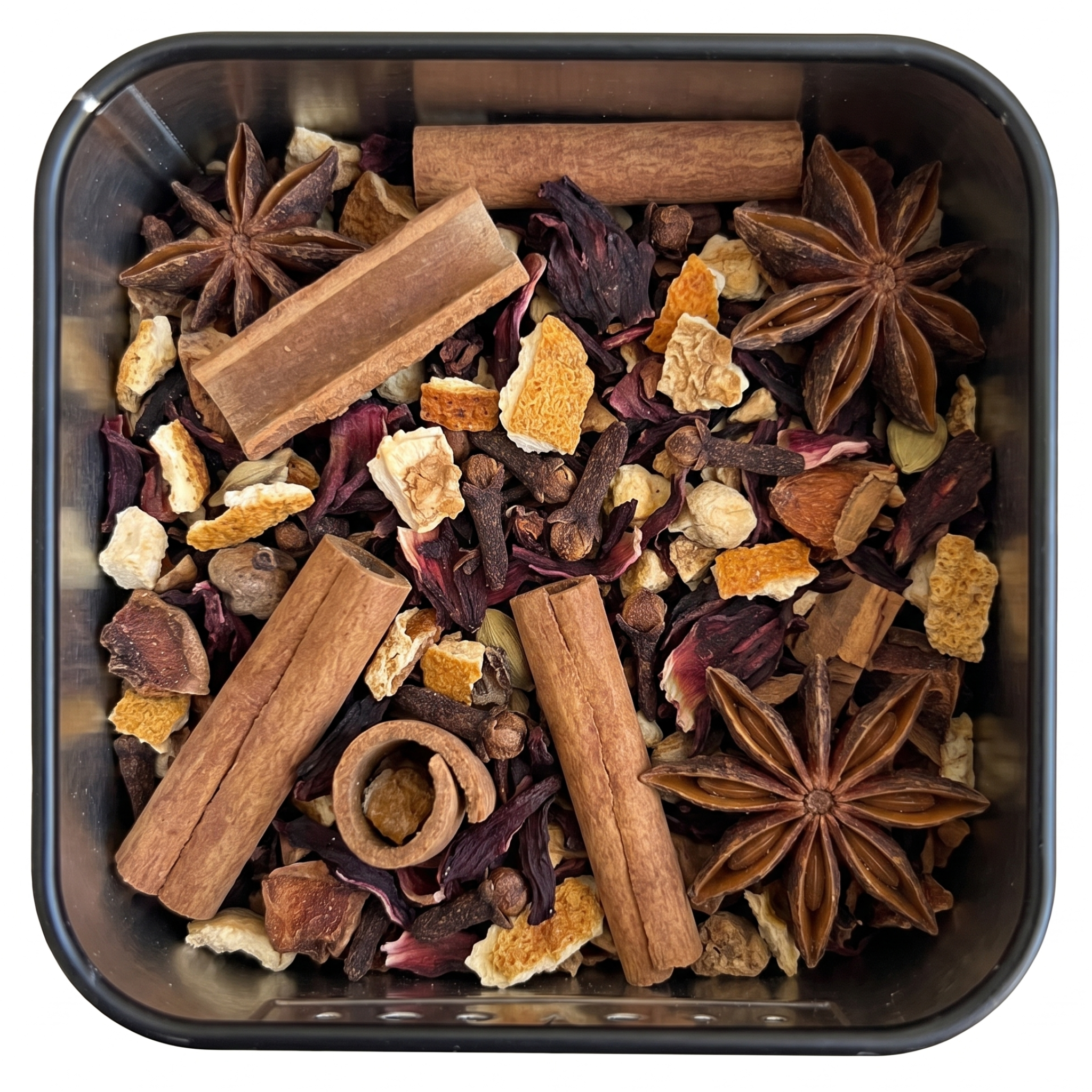 Glühwein-Gewürzmischung mit Zimtstangen, Sternanis, Hibiskusblüten und Orangenschale, in schwarzer Dose