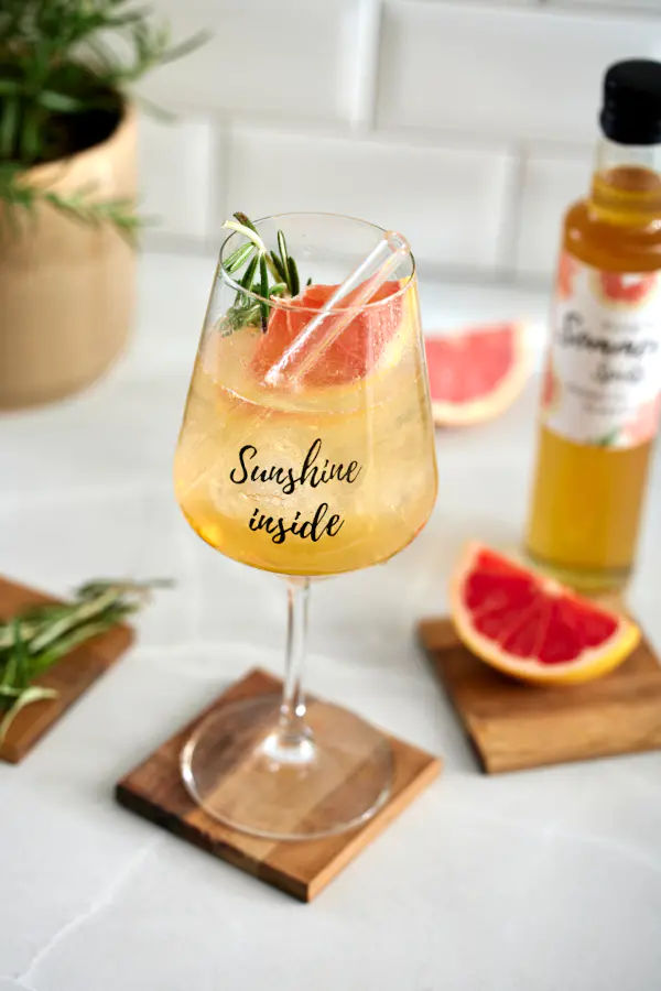 Rosmarin-Grapefruit Sommer Spritz Sirup