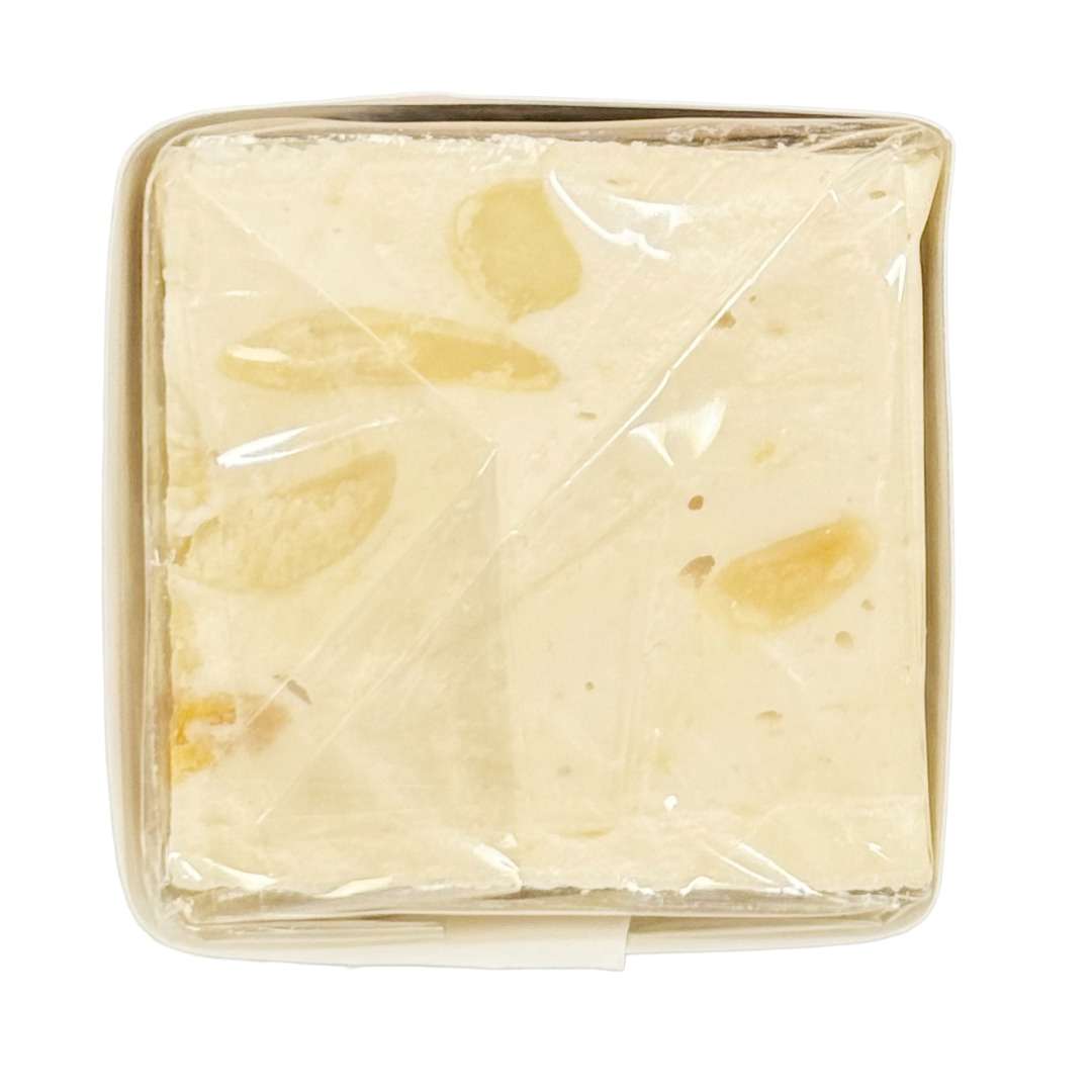 Weiche Nougatwürfel Weiche Nougatwürfel